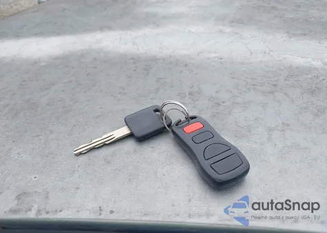 2005 Nissan Altima 2.5 S z USA, uszkodzony, nr VIN 1N4AL11DX5N471253